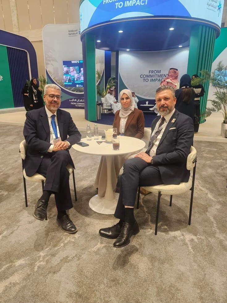 من اللقاءات المهنية المصاحبة للملتقى